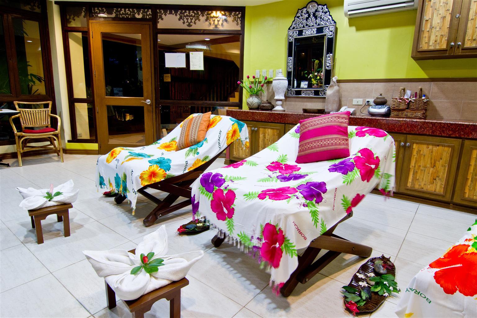 Resort Boracay Tropics Manoc-Manoc