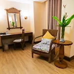 Boracay Tropics Resort Hotel