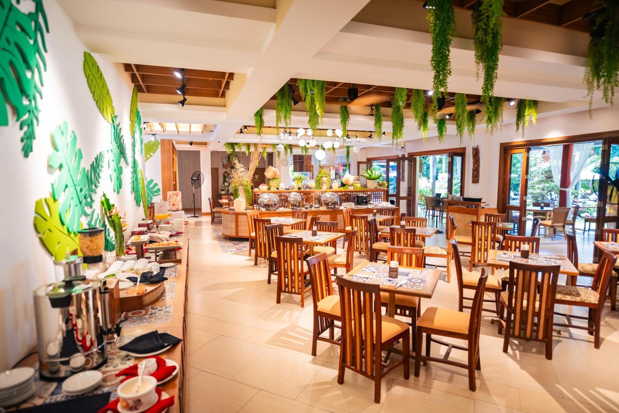 Resort Boracay Tropics Manoc-Manoc
